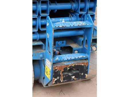 Scissors Lifts 2007  Genie GS-2032 (13)