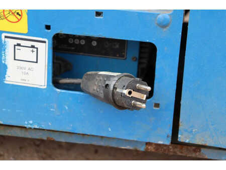 Scissors Lifts 2007  Genie GS-2032 (22)