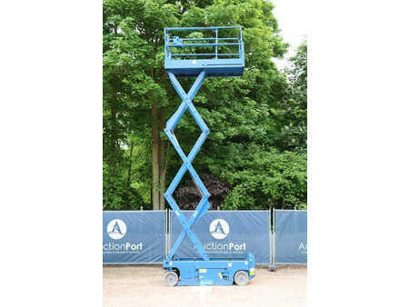 Scissors Lifts 2007  Genie GS-2032 (30)