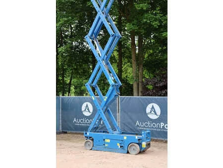 Scissors Lifts 2007  Genie GS-2032 (34)
