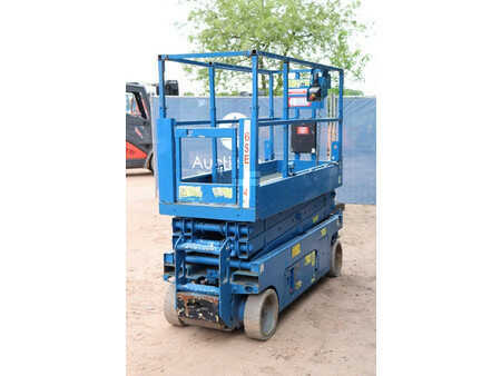 Scissors Lifts 2007  Genie GS-2032 (7)