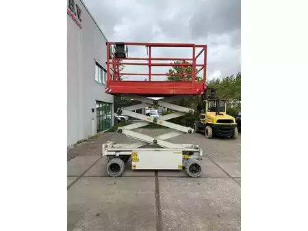 Scissors Lifts 2016  Holland-Lift HL84-E14 (13)
