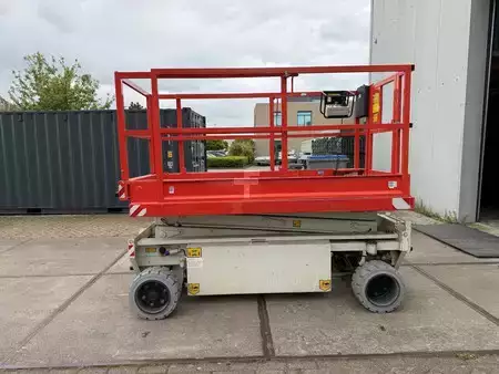 Scissors Lifts 2016  Holland-Lift HL84-E14 (6)