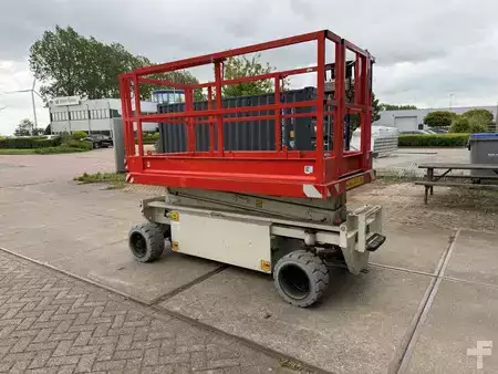 Scissors Lifts 2016  Holland-Lift HL84-E14 (7)