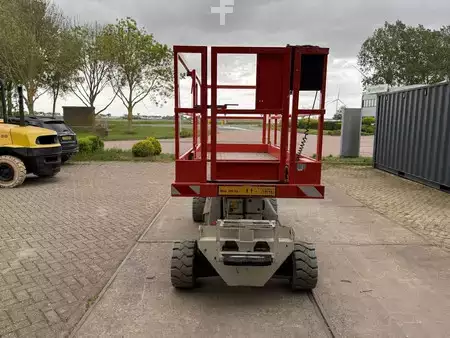 Scissors Lifts 2016  Holland-Lift HL84-E14 (8)
