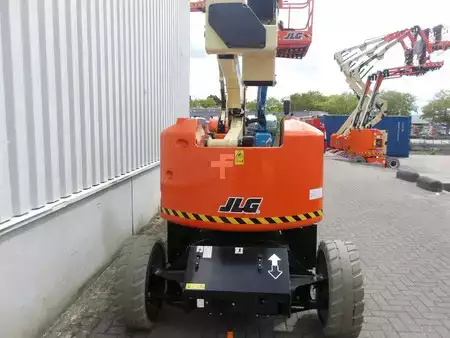 Articulating boom 2026  JLG E450AJ (11)