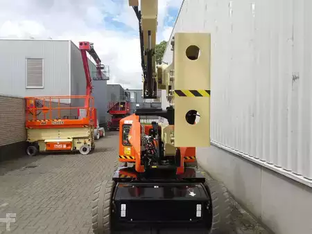 Articulating boom 2026  JLG E450AJ (12)