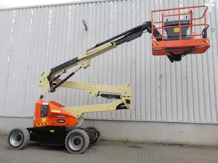 Articulating boom 2026  JLG E450AJ (14)