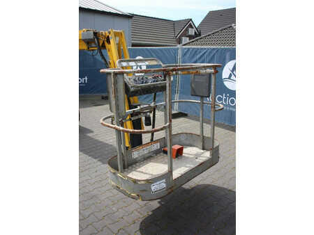 Podnośnik teleskopowy 2005  Niftylift HR 15 NDE (14)