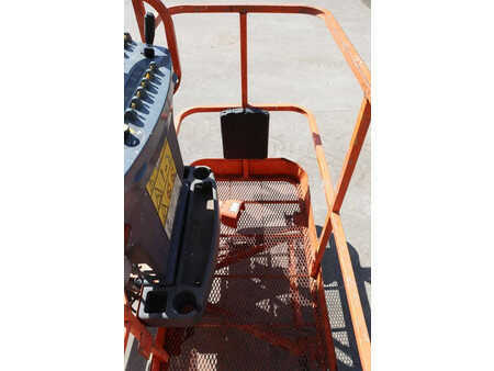Gelenkteleskopbühne 2011  JLG E400AJPN (10)