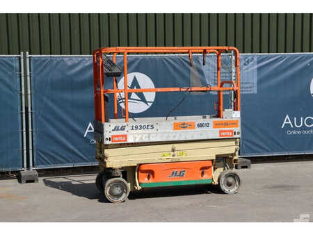 Scissor lift 2006  JLG 1930ES (1)