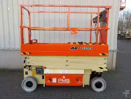 Nacelle à ciseaux 2020  JLG 2032ES (1)