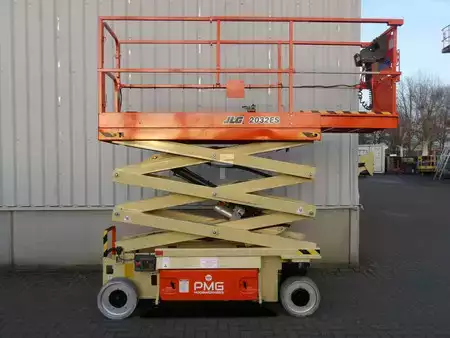 Nacelle à ciseaux 2020  JLG 2032ES (10)