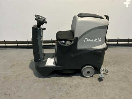 Pedestrian Sweeper 2024  Kremer KR-FR70 (2)