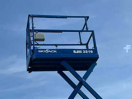 Schaarhoogwerker 2012  Skyjack SJIII 3219 (14)