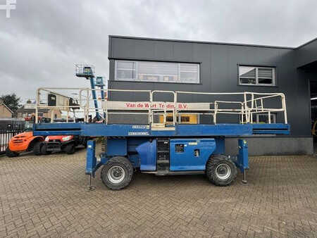 Scherenarbeitsbühne 2013  JLG 3394RT (13)