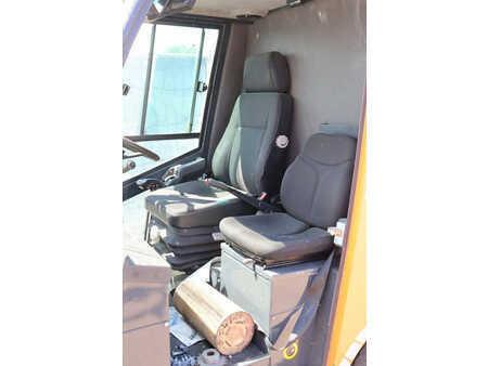 Zamiatarka 2013  Schmidt MFH 2500 Typ:11 (12)