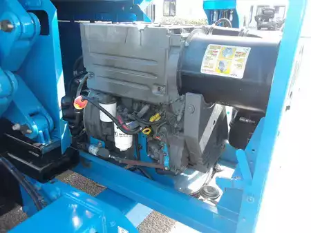 Pracovní plošina s nůžkovým zdvihem 2019  Genie GS-5390RT (8)