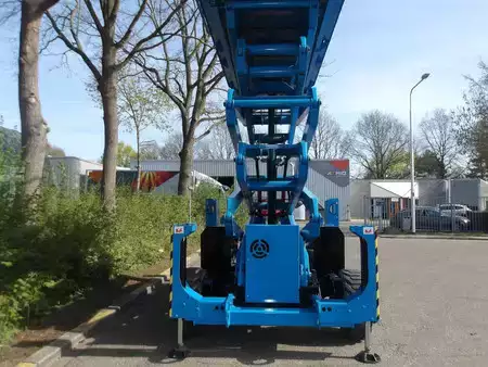Pracovní plošina s nůžkovým zdvihem 2019  Genie GS-5390RT (9)