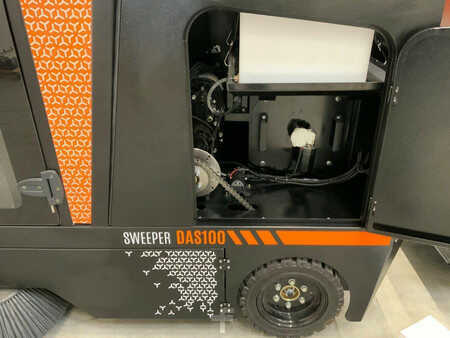 Pedestrian Sweeper 2024  Daewoo DAS100 (21)