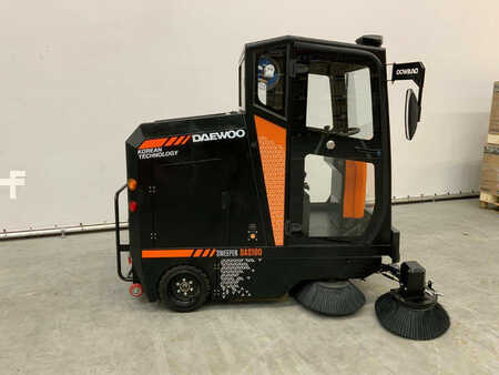 Zametací stroj 2024  Daewoo DAS100 (3)