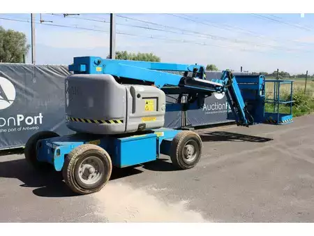 Nacelle articulée 2015  Genie Z-45/25J (9)