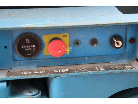 Sakse arbejds platform 2001  Genie GS3246 (15)