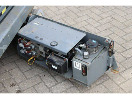 Schaarhoogwerker 2014  Skyjack SJ3219 (19)