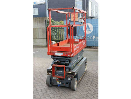 Schaarhoogwerker 2014  Skyjack SJ3219 (6)