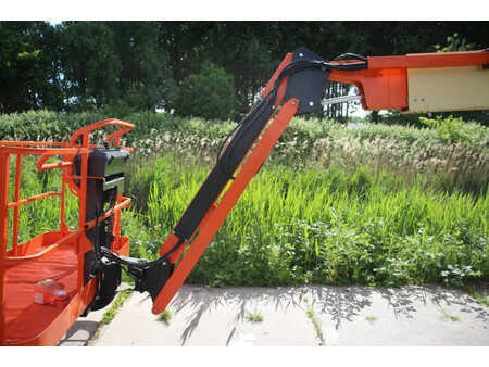 Podnośnik przegubowy - JLG 800AJ (12)