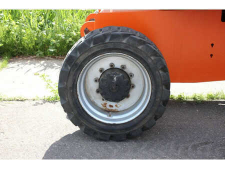 Podnośnik przegubowy - JLG 800AJ (14)