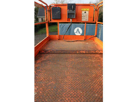 Scissor lift - JLG 3369LE (20)
