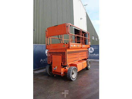 Scissor lift - JLG 3369LE (9)