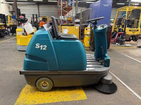 Pedestrian Sweeper 2019  Tennant S12 (3)