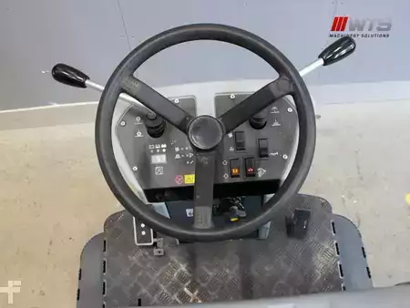 Máquina barredora - Nilfisk SW4000 B (4)