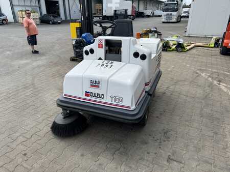 Spazzatrici aspiratrici uomo a bordo 2015  Dulevo 1100 EH (25)