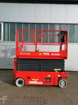 Sakse arbejds platform 2022  Magni ES1212AC (1)