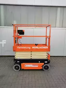 Scissors Lifts 2017  JLG 1932R (2)