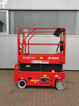 Plataforma Tijera 2022  Magni ES0807AC (1)