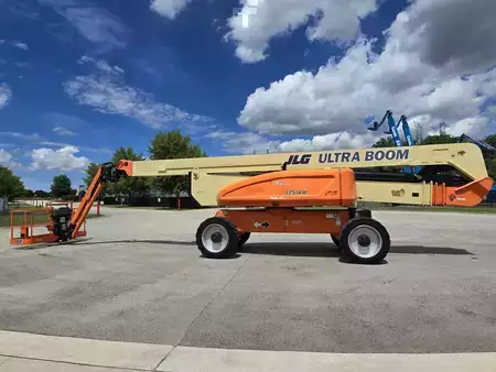Plataforma Articulada 2007  JLG 1250AJP (1)