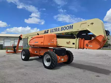 Plataforma Articulada 2007  JLG 1250AJP (2)