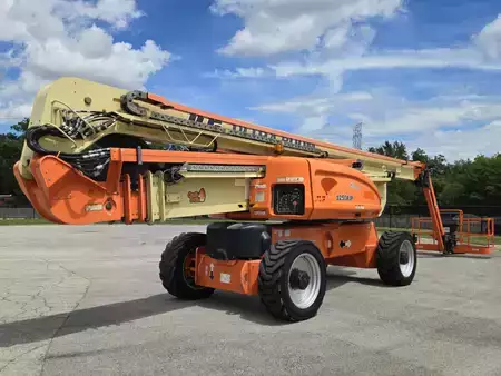 Plataforma Articulada 2007  JLG 1250AJP (5)