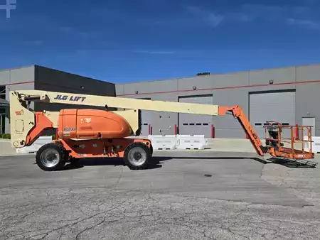 Plataforma Articulada 2008  JLG 800AJ (1)