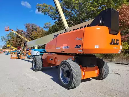 Plataforma Telescópica 2011  JLG 1500SJ (2)