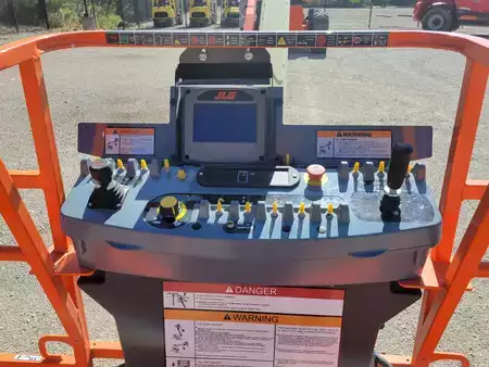 Plataforma Telescópica 2011  JLG 1500SJ (7)