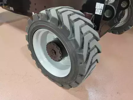 Plataforma Telescópica 2015  JLG 860SJ (11)