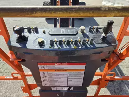 Plataforma Articulada 2016  JLG 800AJ (10)