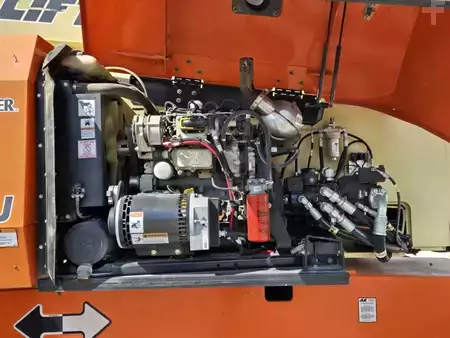 Plataforma Articulada 2016  JLG 800AJ (11)