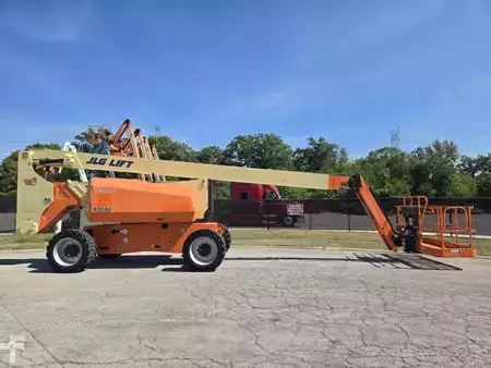 Plataforma Articulada 2019  JLG 800AJ (1)