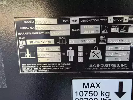Plataforma Articulada 2025  JLG 1250AJP (13)